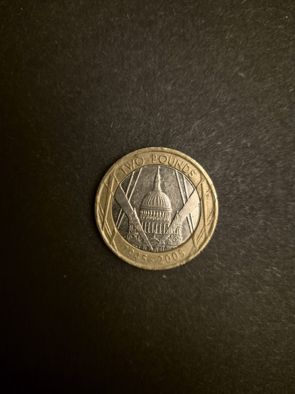 2005 UK £2 Coin: St. Paul's Cathedral - Circulated British Landmark